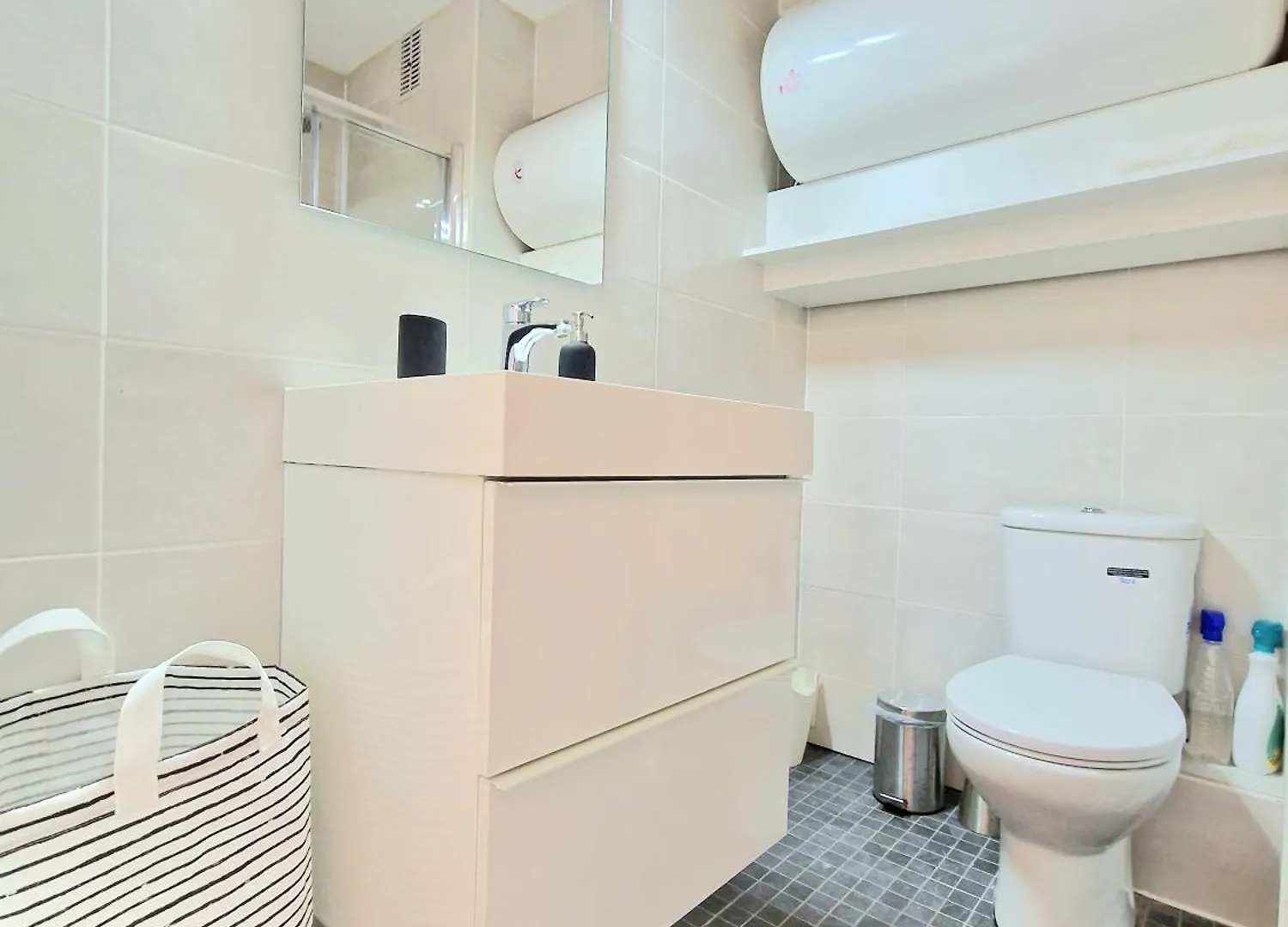 Aa Guest - Piscis Mountain View Eco Apartment Benalmádena