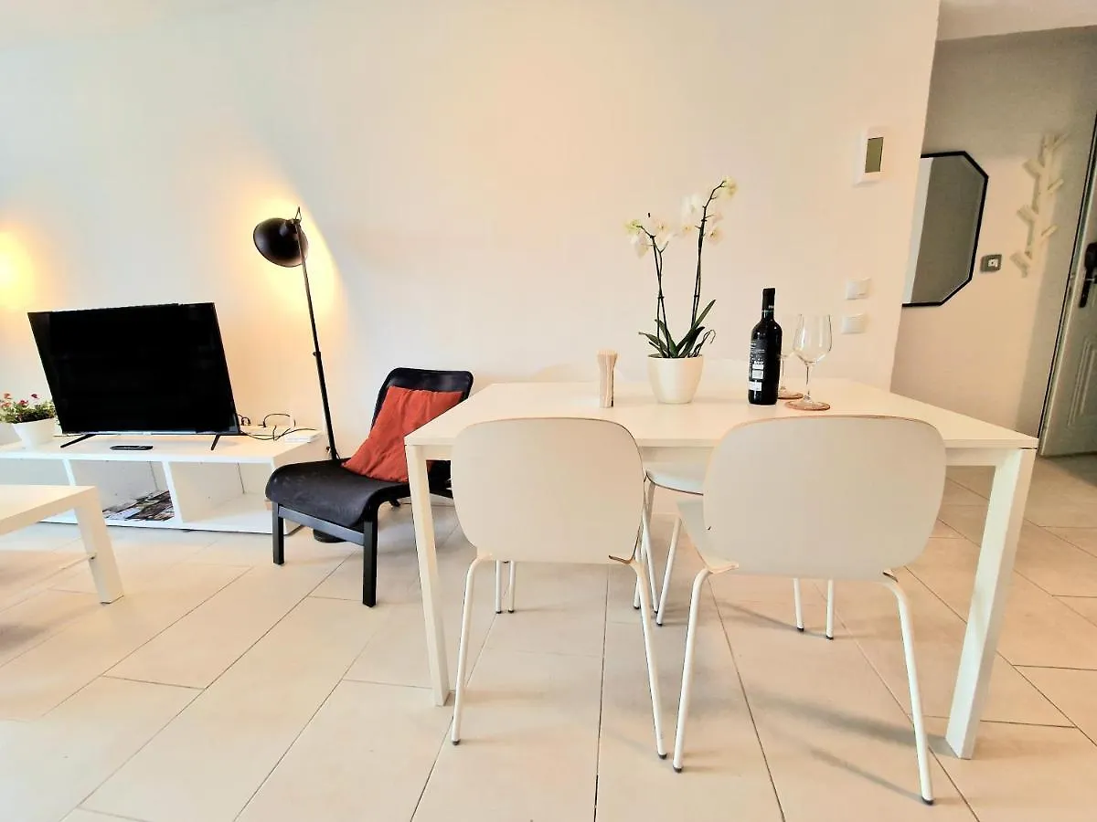 Aa Guest - Piscis Mountain View Eco Apartment Benalmadena Spain